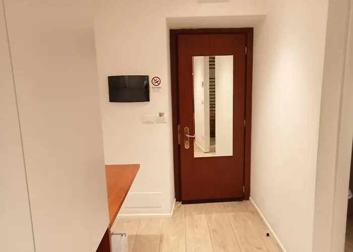 Konukevi Why Not Roma